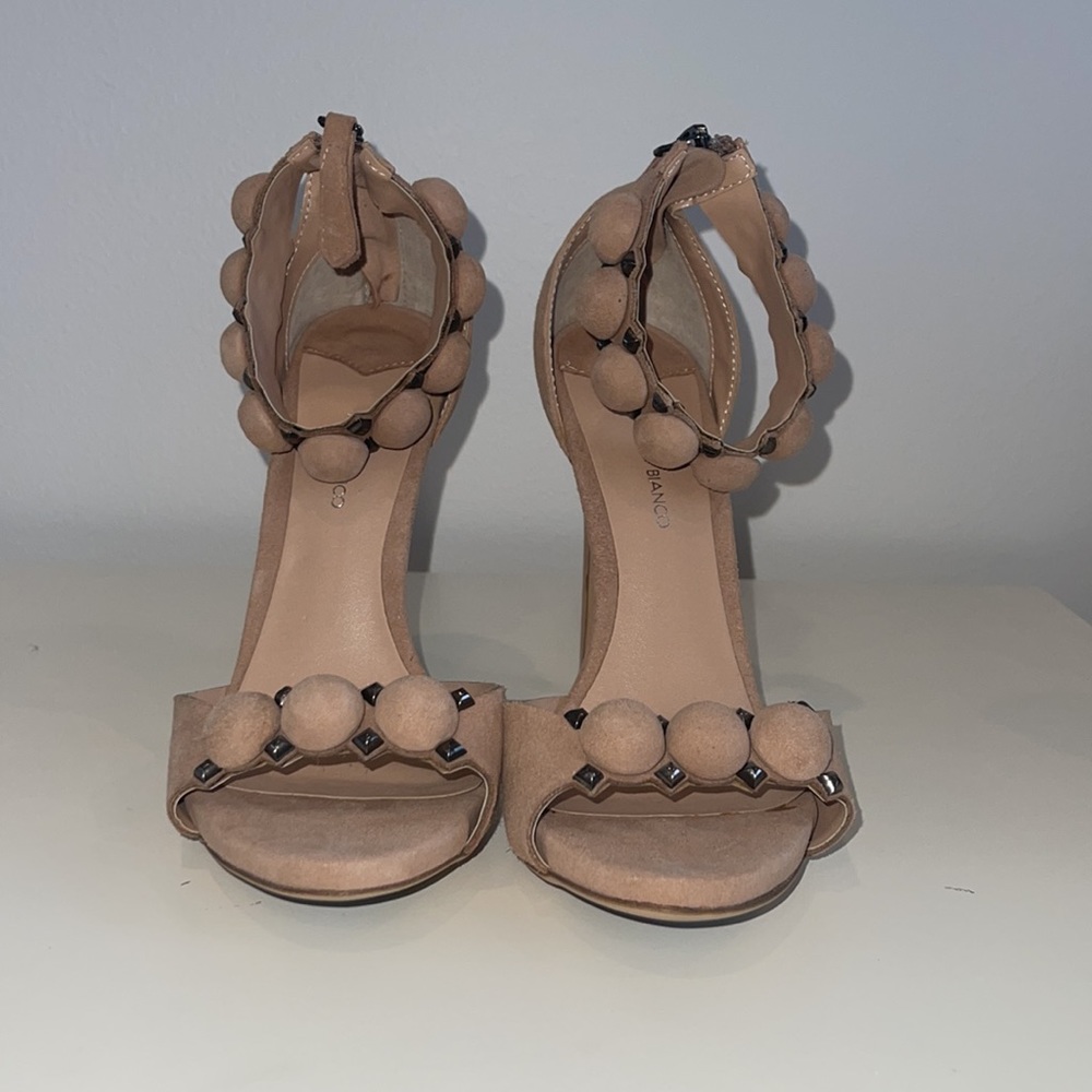 Tony Bianco NWT Ader powder kid suede heels 8.5 - Picture 2 of 4